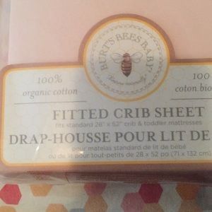 Burt’s bees fitted crib sheet